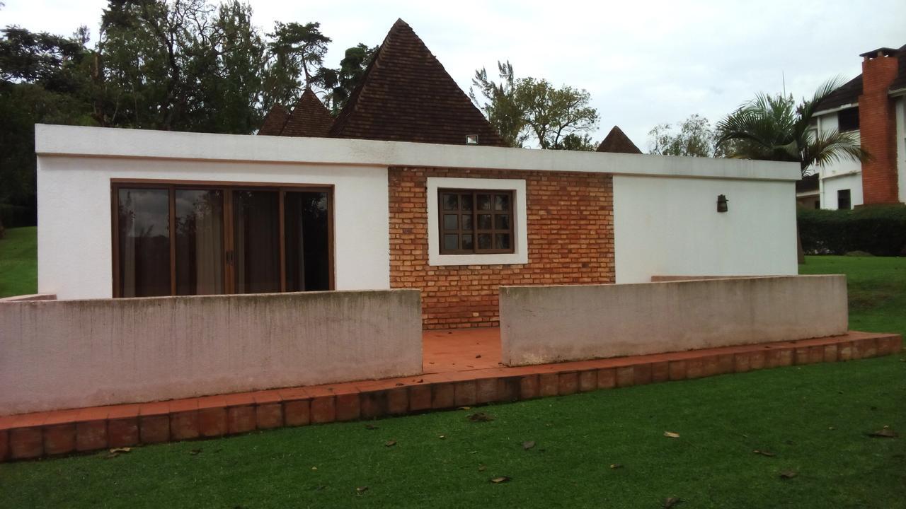 White Horse Inn Kabale Exterior foto
