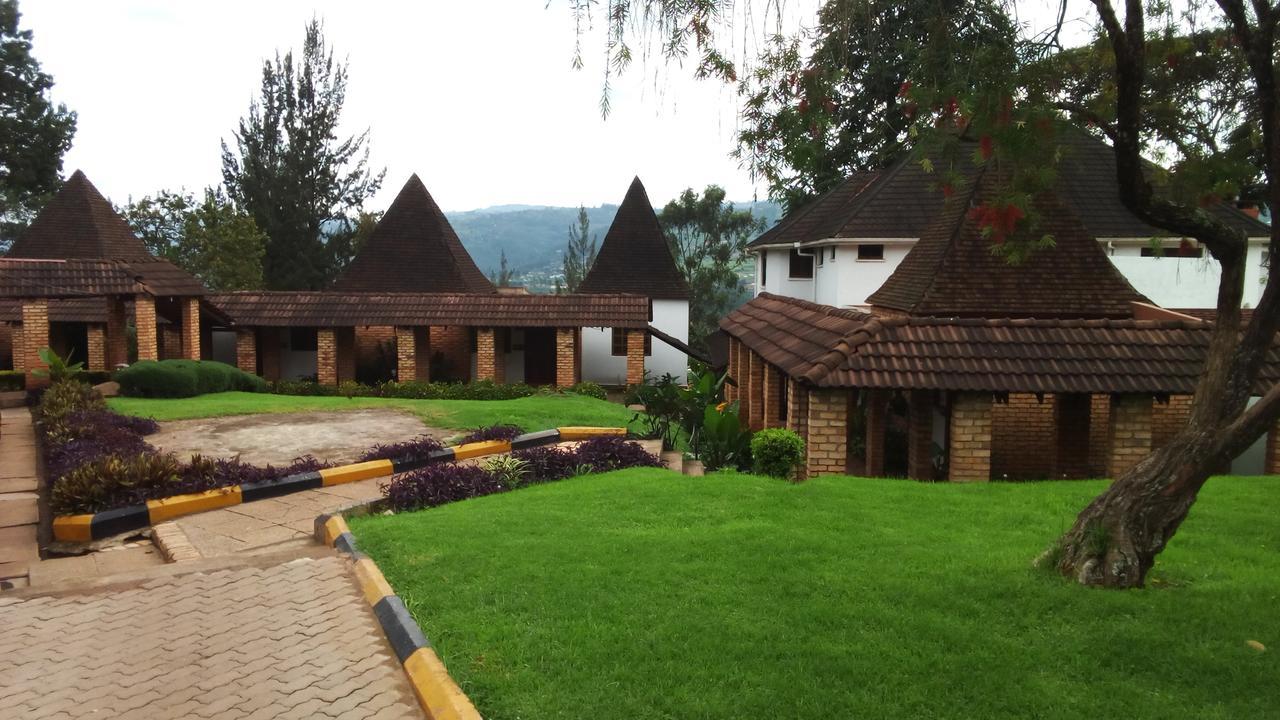 White Horse Inn Kabale Exterior foto